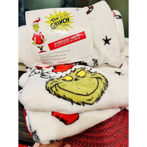 Grinch Blanket Christmas Blanket Throw Oversized New 2023 TikTok Trend White - Picture 1 of 4